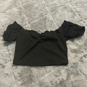 wore once, very pretty off shoulder top
